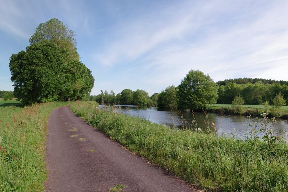 La vallée de l'Oust à Sérent, le long de la voie verte